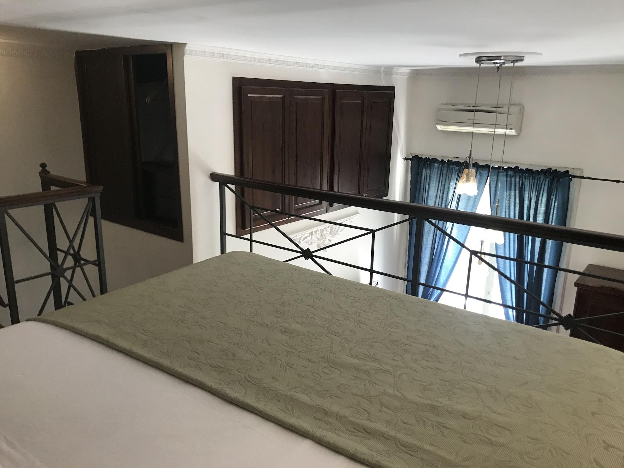 B&B Art Suite Principe Umberto Napels Buitenkant foto