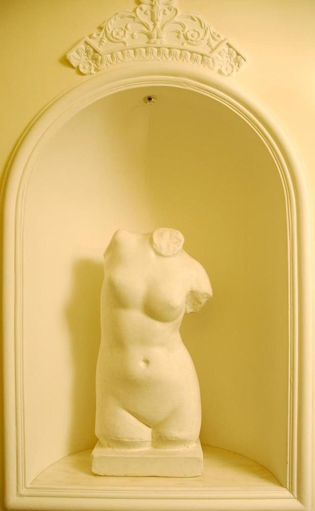 B&B Art Suite Principe Umberto Napels Buitenkant foto