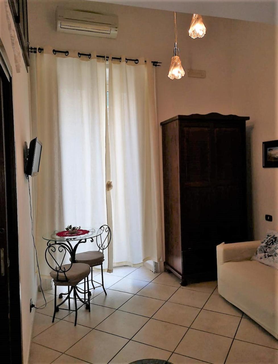 B&B Art Suite Principe Umberto Napels Buitenkant foto