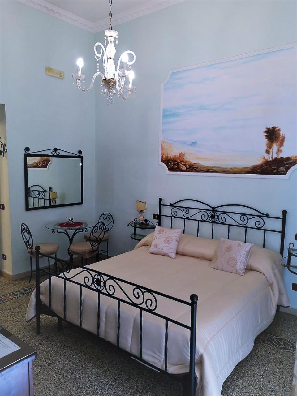 B&B Art Suite Principe Umberto Napels Buitenkant foto
